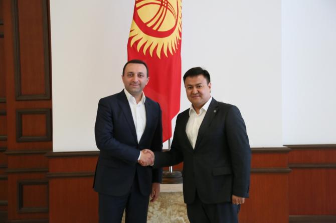 Статс-секретарь МИД КР обсудил с премьером Грузии экономическое сотрудничество &mdash; Tazabek