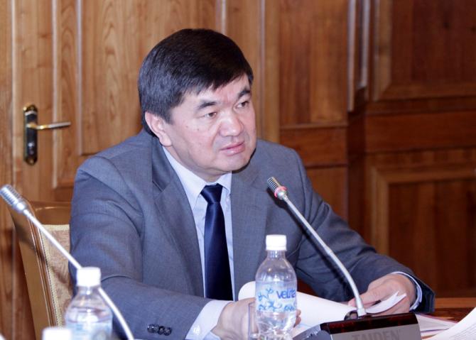 Соцфонд о жалобах продавцов столичного рынка на резкий рост страховых взносов: Они сейчас платят для будущего своей пенсии &mdash; Tazabek