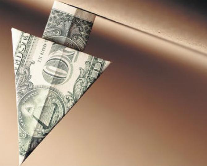 Курс доллара упал ниже 69 рублей, позиции доллара к кыргызскому сому также ослабели &mdash; Tazabek