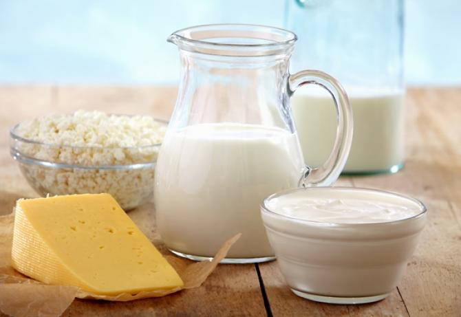 Кыргызстанская молочная продукция проигрывает белорусской из-за отсутствия маркетинга, - глава Госветсанинспекции К.Жумаканов — Tazabek