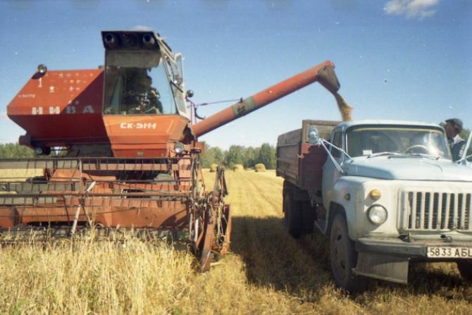 Для уборки урожая потребуется 50,8 тыс. тонн ГСМ, - Ассоциация нефтетрейдеров &mdash; Tazabek