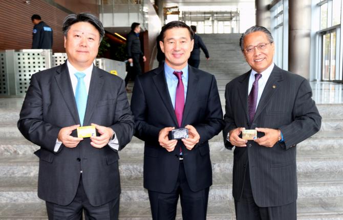 PR: Оптима Банк и UnionPay обсудили стратегические планы продвижения карточных продуктов ЮнионПэй Интернейшнл в Кыргызстане &mdash; Tazabek