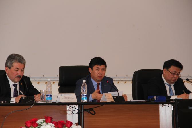 Фоторепортаж &mdash; Заседание коллегии Минфина &mdash; Tazabek