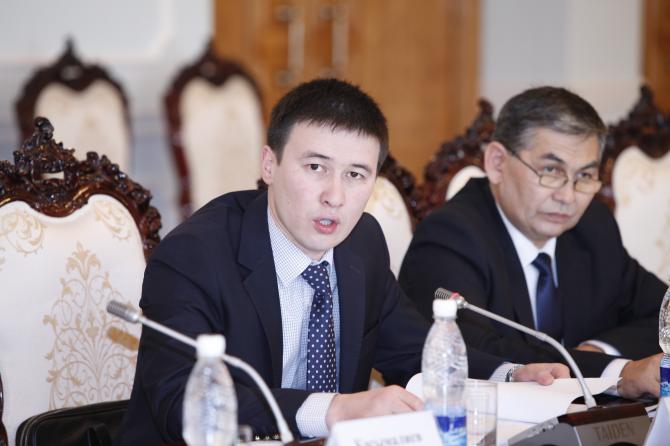 Мы признаем, что были раздуты штаты в РЭК, необходимо сократить штат на 5%, - глава Нацэнергохолдинга &mdash; Tazabek