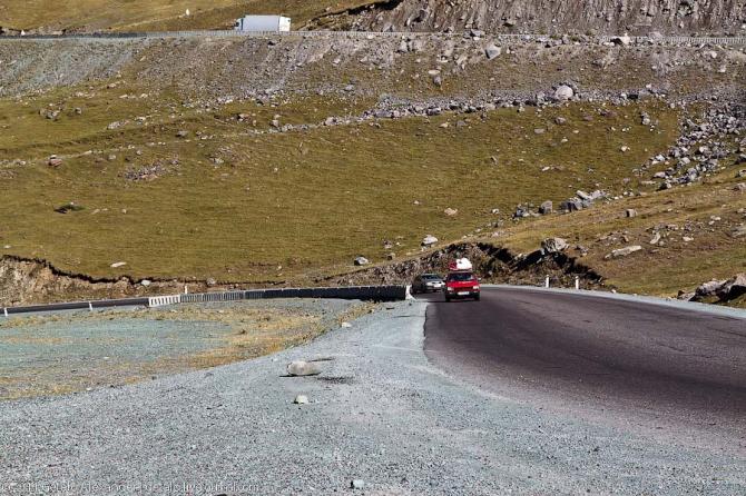 Для восстановления 1095 км участков международных транспортных коридоров потребуется $1,6 млрд &mdash; Tazabek